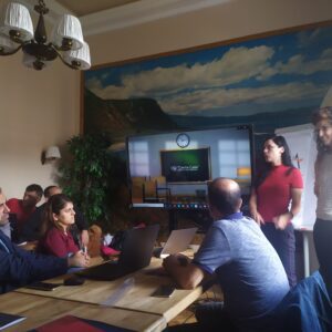 Kурс предвиђен Еразмус+ пројектом ,,Стварање подстицајне средине за учење” данас је званично почео!