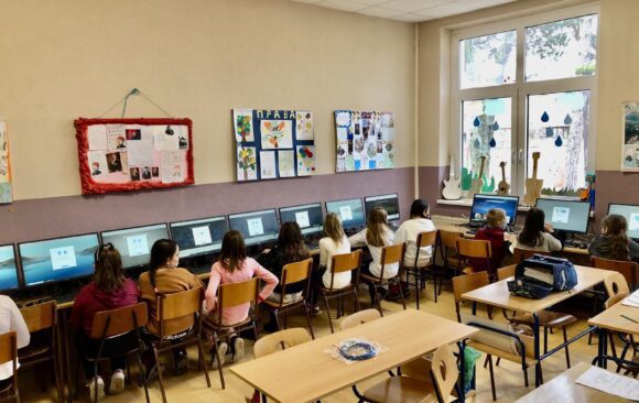 Нова рачунарска опрема у Солилу – донација МПНТР-а нашој школи