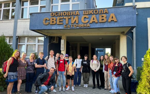 Гости из Чешке у основној школи у Баточини