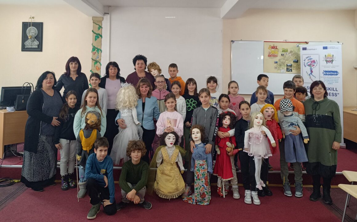 1732792674570 Практична радионица ЛУТКАРСКИ ФОРУМ-ТЕАТАР