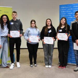 Идеја која вреди – ученици наше школе награђени за предузетнички подухват Дивне вести долазе нам са часова предузетништва!