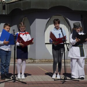 Ученици наше школе на манифестацији „Обредни хлебови“